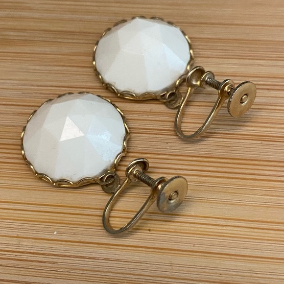 Vintage Gold and White Clip-on (or Pierced ears) Earrings - Picture 2 of 8